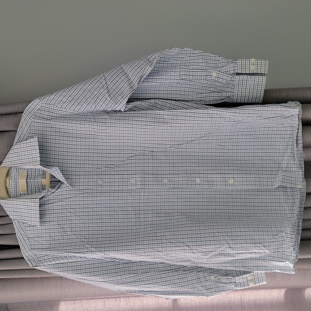 💥4 for $20💥 Michael Kors dress shirt